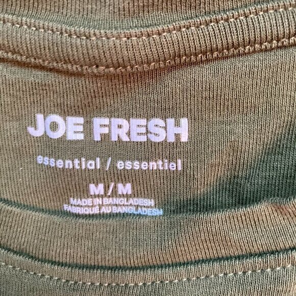 Joe Fresh crew neck corron t-shirt -GREEN - Picture 2 of 4